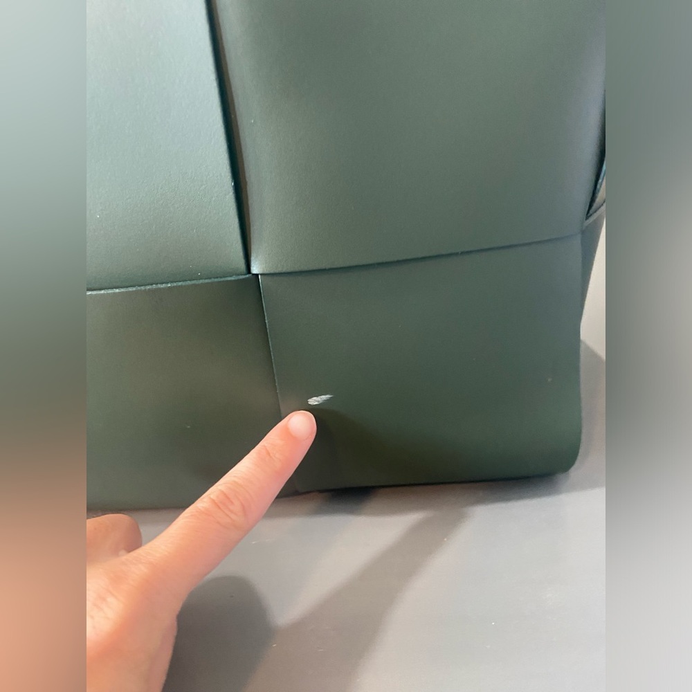 Valentina Fiore Green Woven Leather Purse - Picture 4 of 9